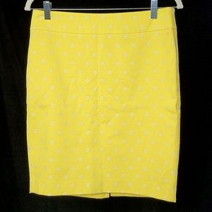 Ann Taylor Yellow and White polka dot Skirt 💛